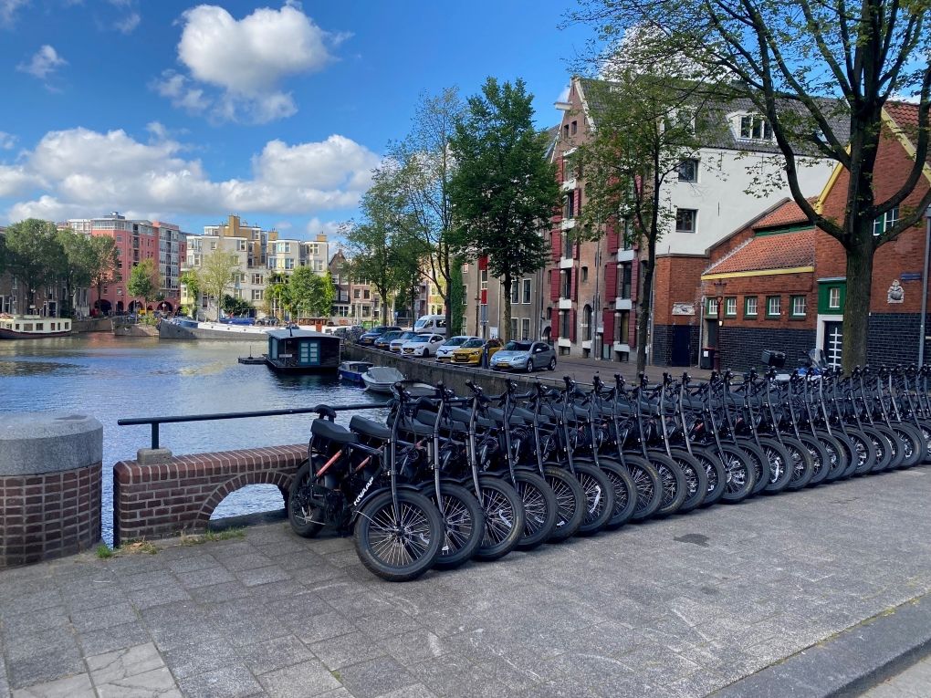 fatbike huren voor groepen, op locatie geleverd door Fietshuren.com (foto 9)