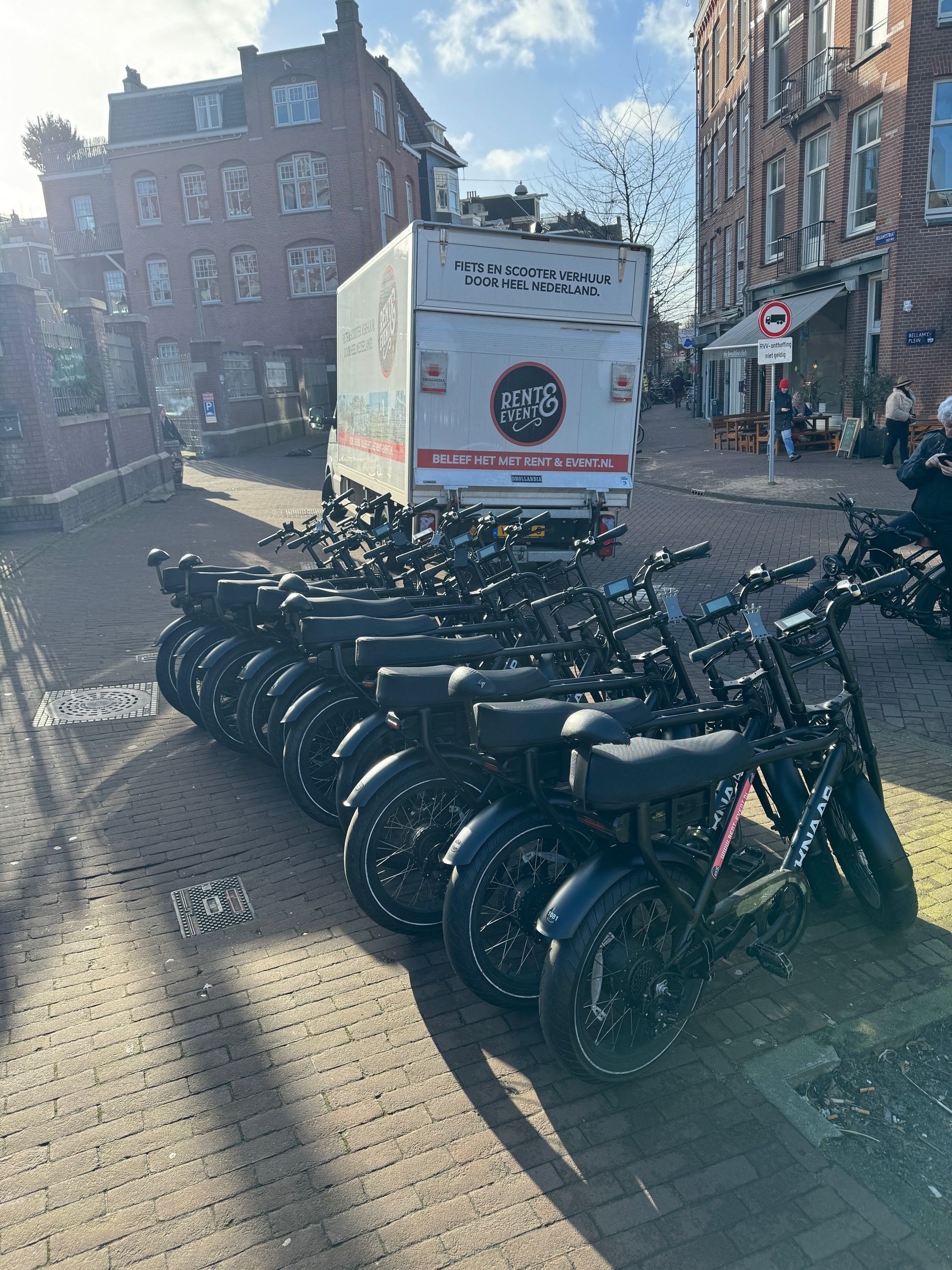 fatbike huren voor groepen, op locatie geleverd door Fietshuren.com (foto 12)