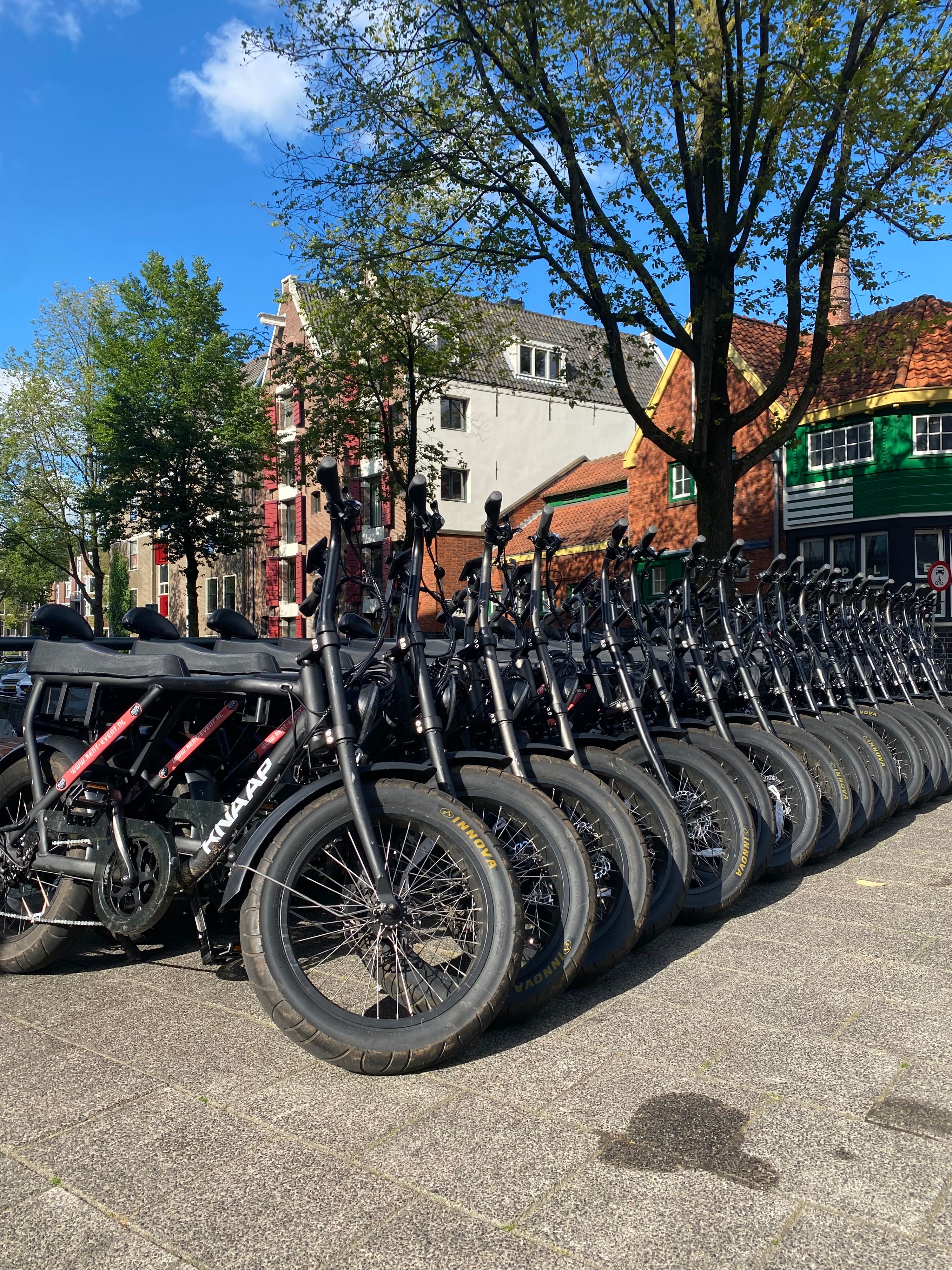 fatbike huren voor groepen, op locatie geleverd door Fietshuren.com (foto 13)
