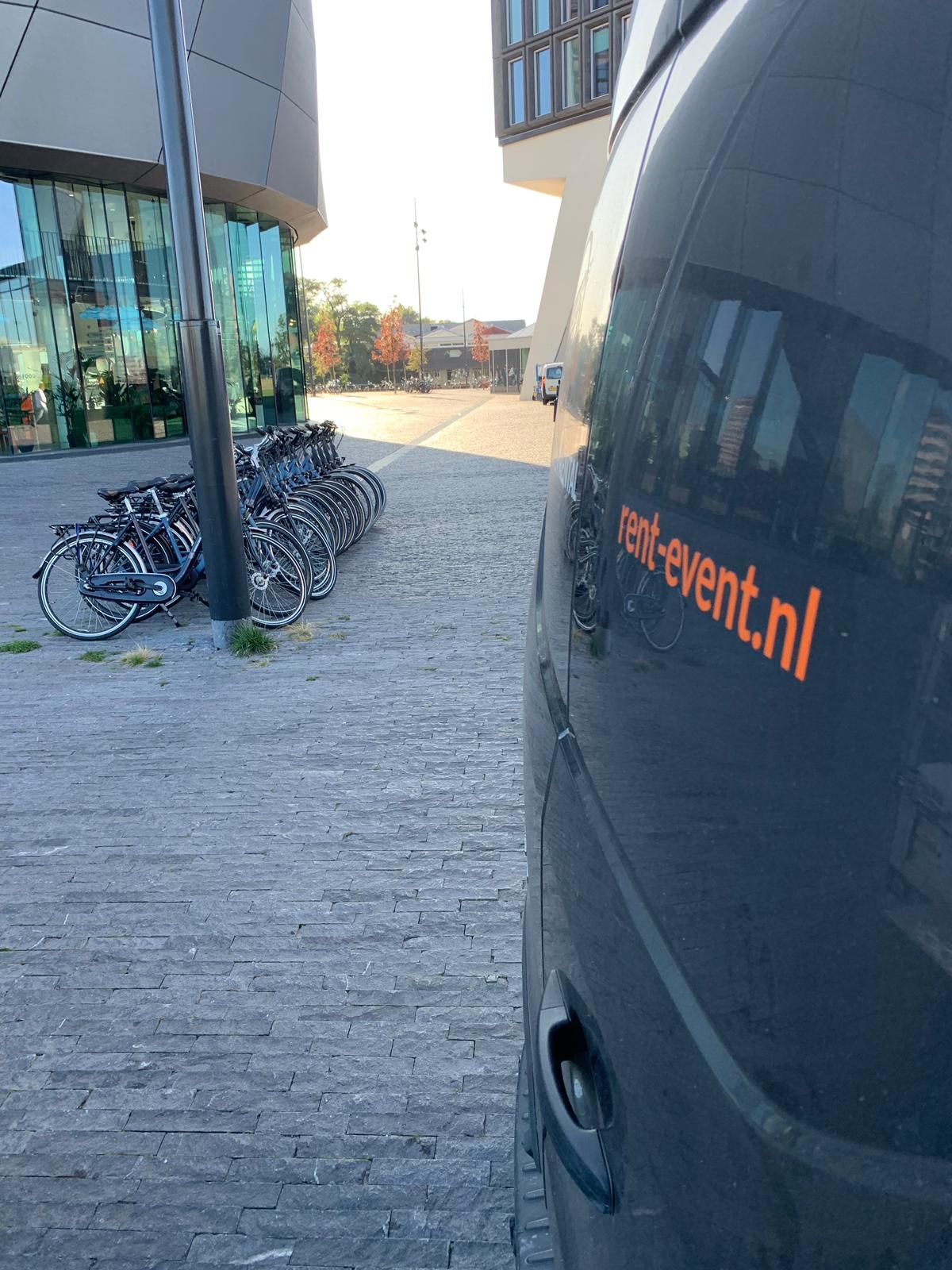 stadsfiets huren voor groepen, op locatie geleverd door Fietshuren.com (foto 12)